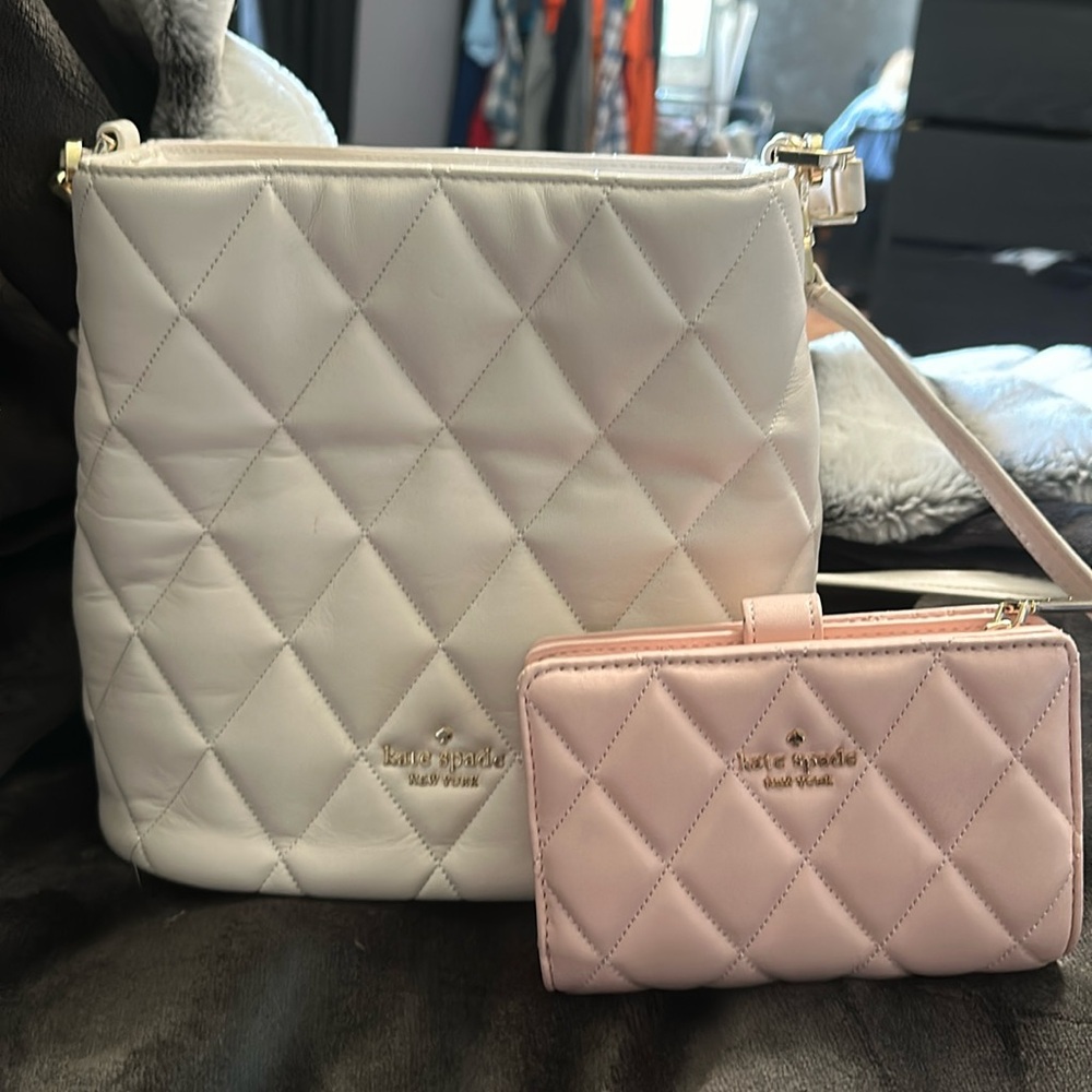 White Kate Spade bag with pink Wallet!!!!